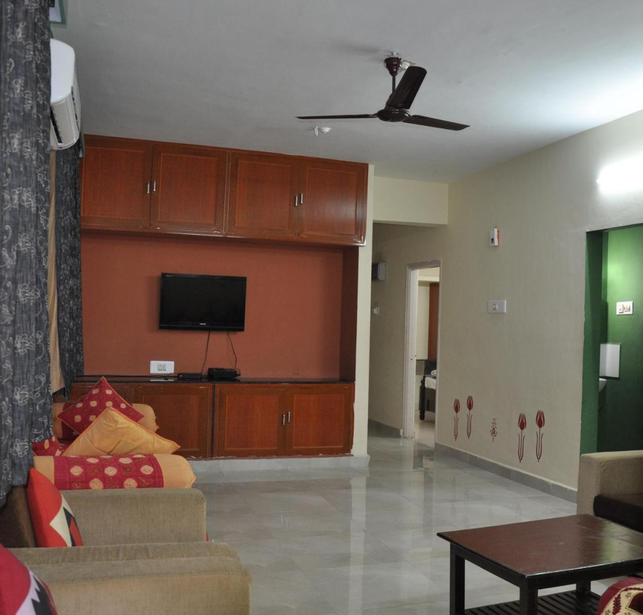 Nayath Serviced Apartment